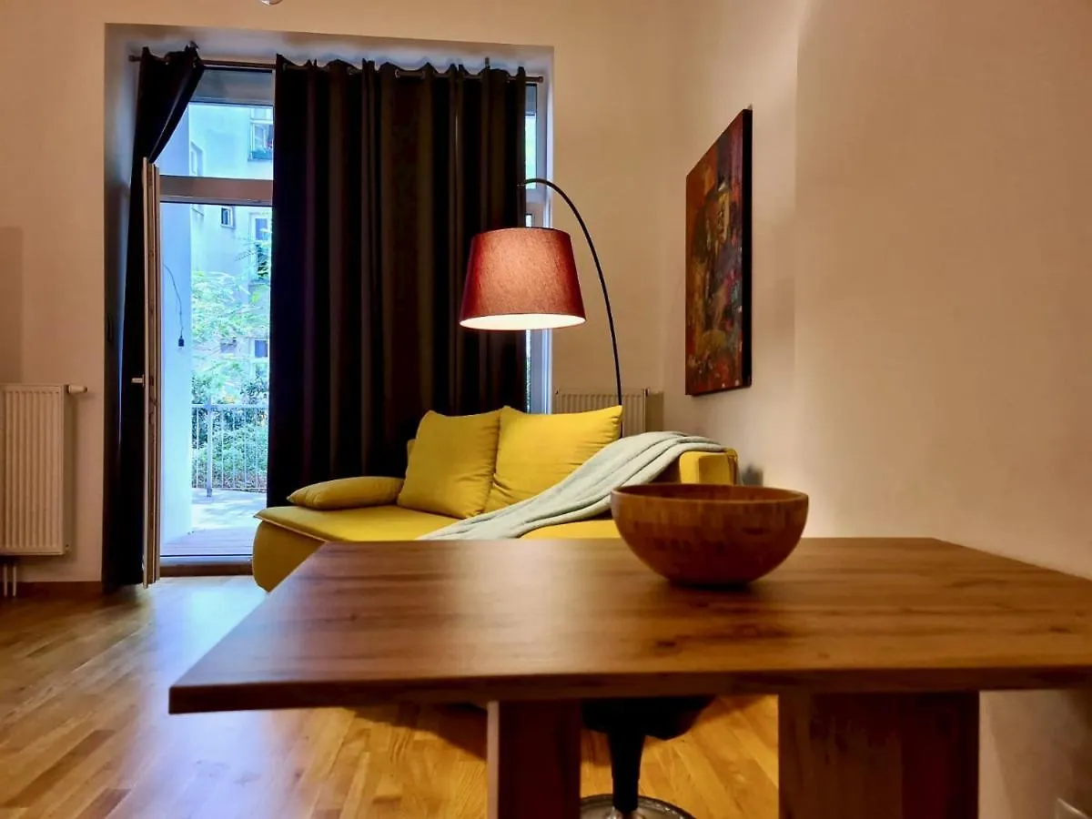 Lovely Home Private Terrace Вена Апартаменты